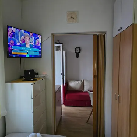 아파트 Valent-fast Wifi, Free Parking,balcony,near The 자다르